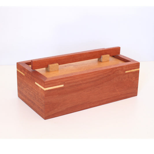 Handcrafted Wooden Keepsake Large Box - Australian Timbers: Bluegum & Oak